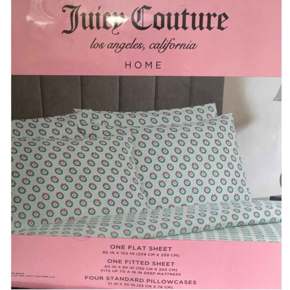 NIP Juicy Couture Home Queen Christmas Sheet‎ Set Wreath Print